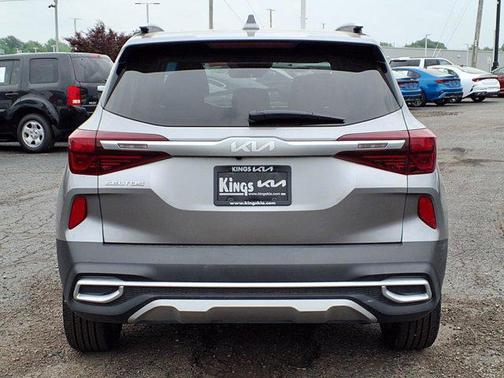 2022 Kia Seltos S