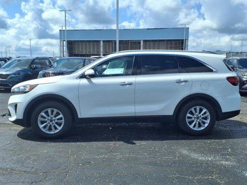 2019 Kia Sorento LX