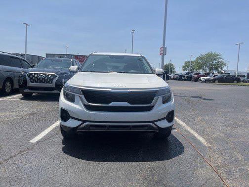 2023 Kia Seltos EX