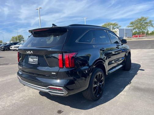 Ebony Black 2023 Kia Sorento SX