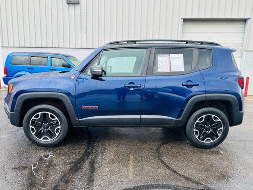 2016 Jeep Renegade Trailhawk