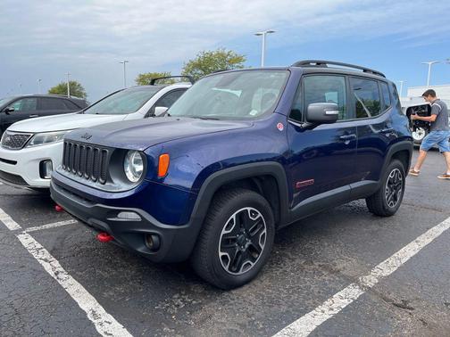 2016 Jeep Renegade Trailhawk