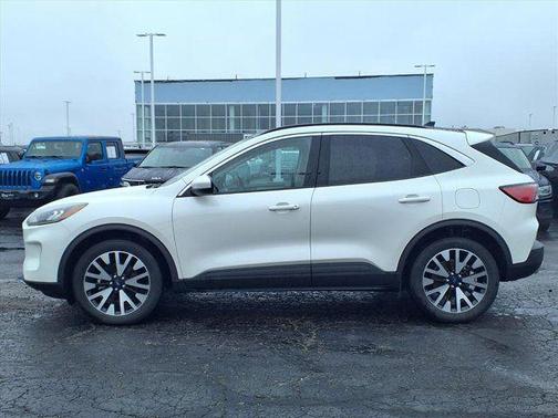 2020 Ford Escape SEL