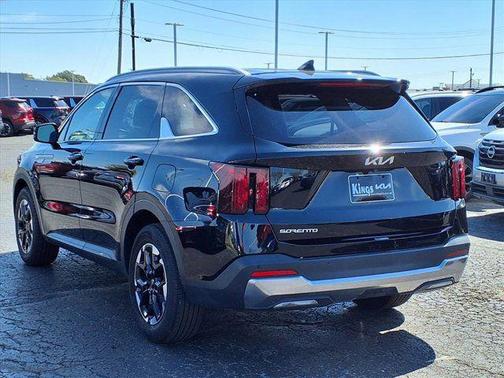 2024 Kia Sorento S
