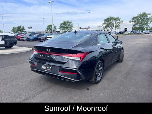Abyss Black 2024 Hyundai ELANTRA Limited