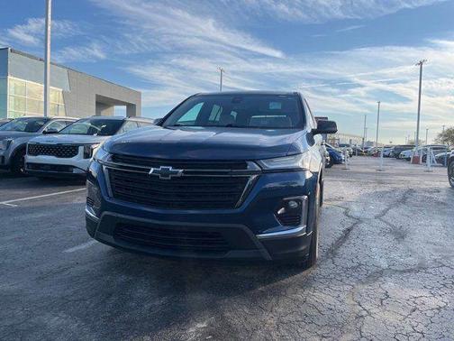 2022 Chevrolet Traverse LS