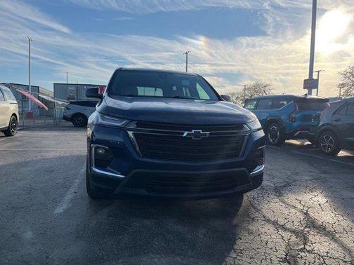 2022 Chevrolet Traverse LS