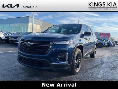 2022 Chevrolet Traverse LS