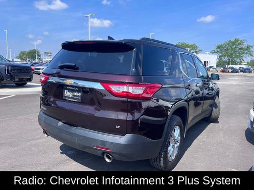 Black Cherry Metallic 2020 Chevrolet Traverse LT Cloth