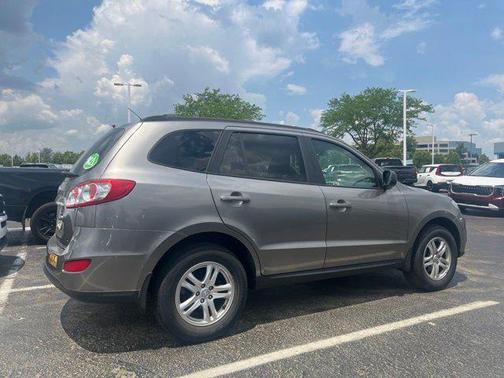 2012 Hyundai SANTA FE GLS