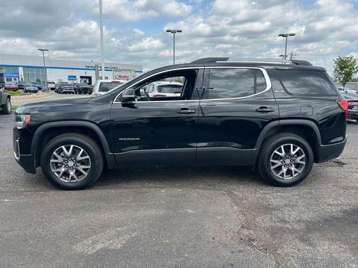 Ebony Twilight Metallic 2022 GMC Acadia FWD SLE