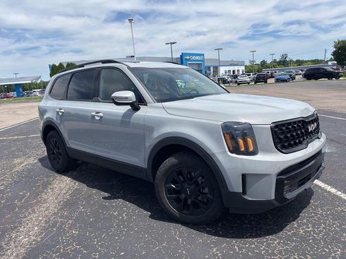 Wolf Gray 2024 Kia Telluride SX X-Pro