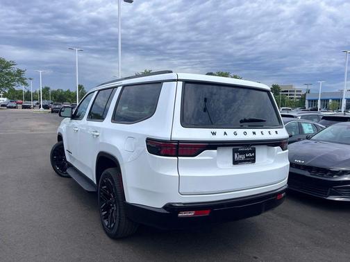 Bright White Clearcoat 2025 Jeep Wagoneer Series II 4x4