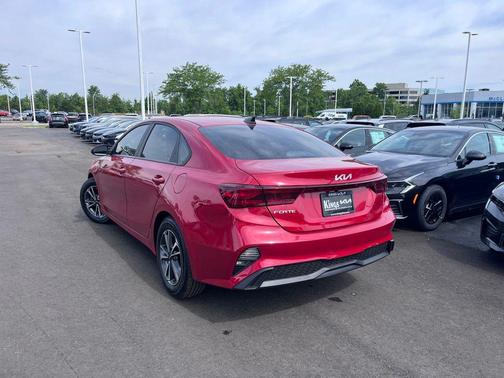 Currant Red 2024 Kia Forte LXS