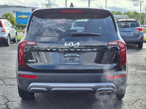 2022 Kia Telluride S
