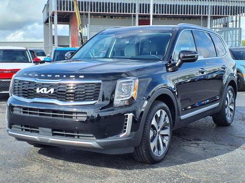 2022 Kia Telluride S
