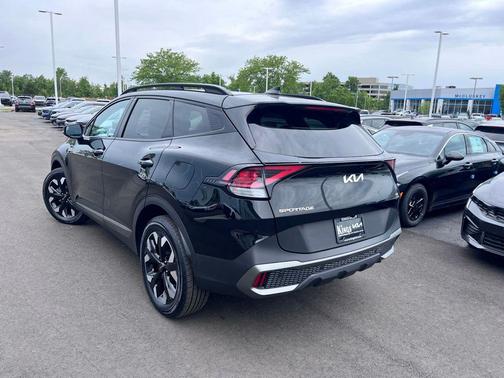 Ebony Black 2023 Kia Sportage X-Line