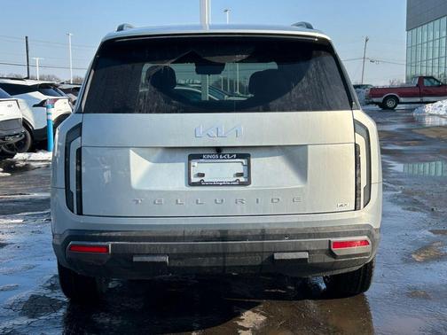 2027 Kia Telluride S