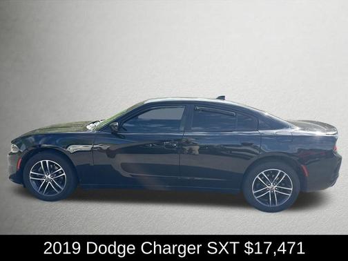 Pitch Black Clearcoat 2019 Dodge Charger SXT