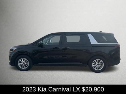 Aurora Black Pearl 2023 Kia Carnival LX