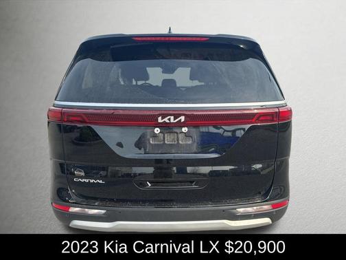 Aurora Black Pearl 2023 Kia Carnival LX