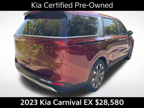 2023 Kia Carnival EX