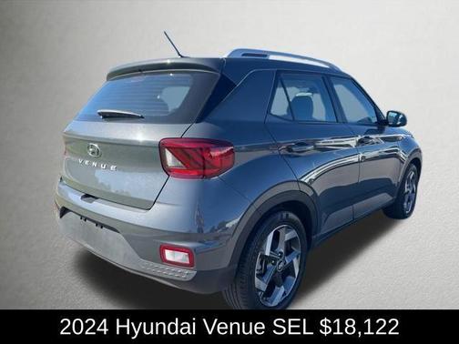 2024 Hyundai VENUE SEL