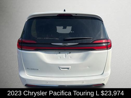 Bright White Clearcoat 2023 Chrysler Pacifica Touring-L