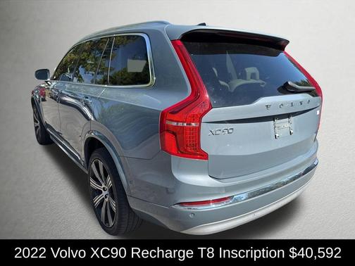 2022 Volvo XC90 Recharge Plug-In Hybrid T8 Inscription Extended Range 6P