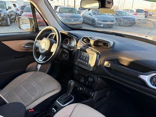 2019 Jeep Renegade Latitude