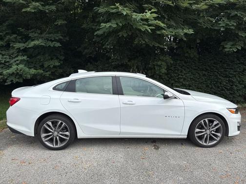 2024 Chevrolet Malibu 2LT
