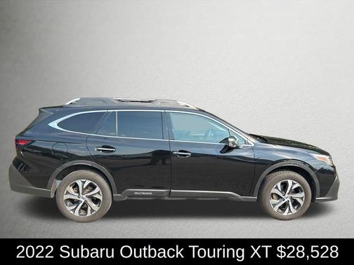 2022 Subaru Outback Touring XT