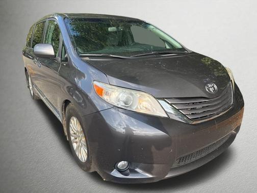 2017 Toyota Sienna L
