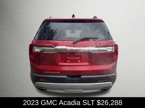 2023 GMC Acadia SLT