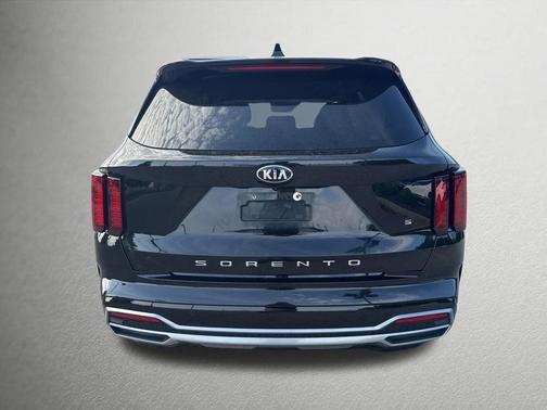 Ebony Black 2021 Kia Sorento S
