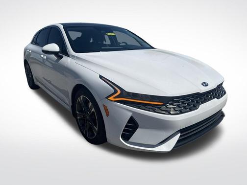 Glacial White Pearl 2021 Kia K5 EX