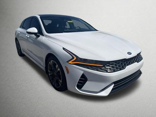 Glacial White Pearl 2021 Kia K5 EX