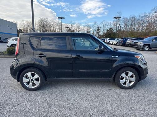 2018 Kia Soul Base