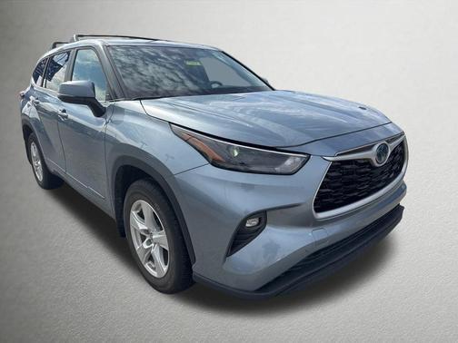 2023 Toyota Highlander Hybrid LE