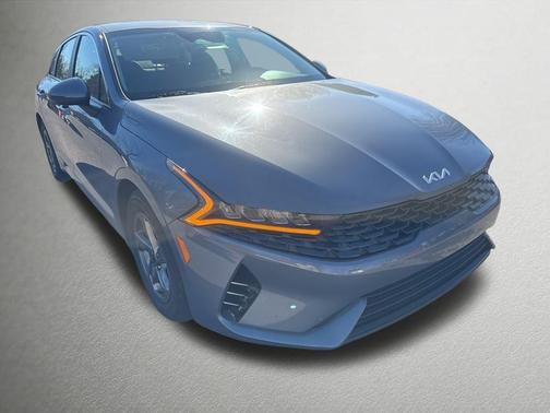 2022 Kia K5 LXS
