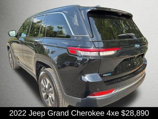 2022 Jeep Grand Cherokee 4xe Base