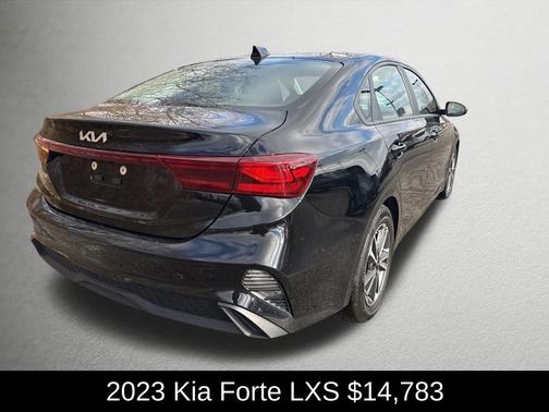 2023 Kia Forte LXS