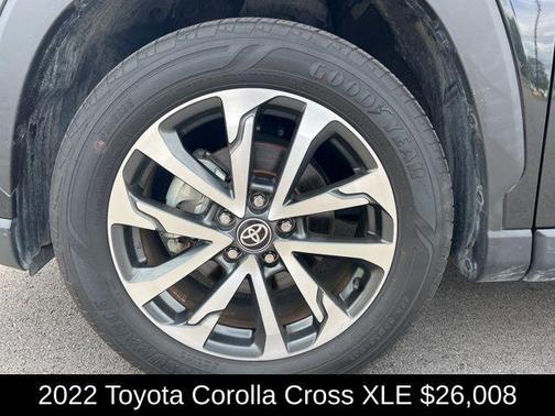 2022 Toyota Corolla Cross XLE
