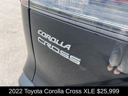 2022 Toyota Corolla Cross XLE