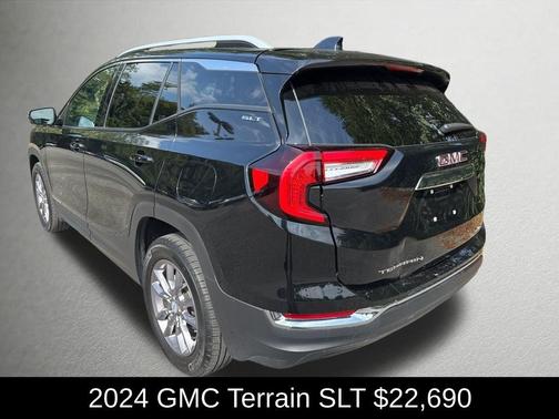 2024 GMC Terrain SLT