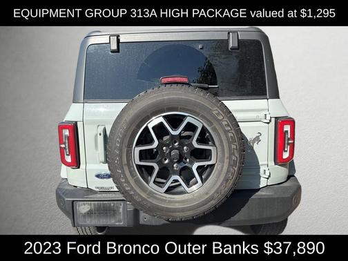 2023 Ford Bronco Outer Banks