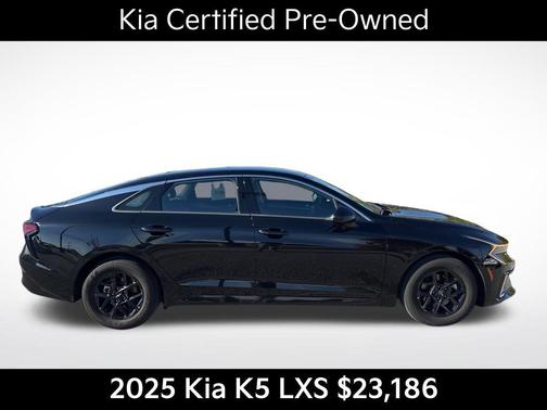 2025 Kia K5 LXS