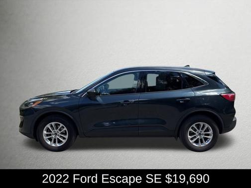 2022 Ford Escape SE
