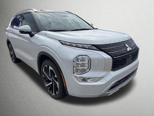 2024 Mitsubishi Outlander SEL