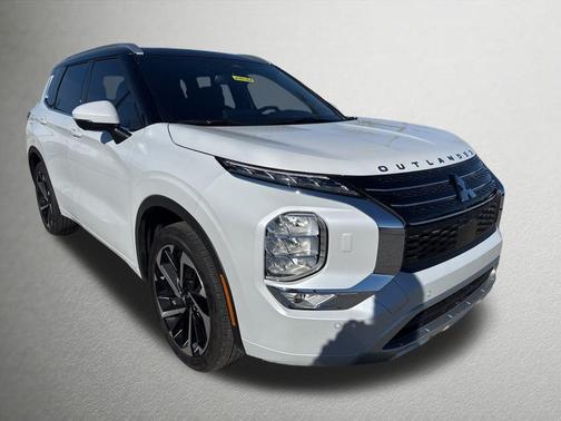 2024 Mitsubishi Outlander SEL